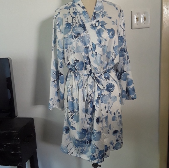 Indigo Blue & White Robe - Picture 7 of 7